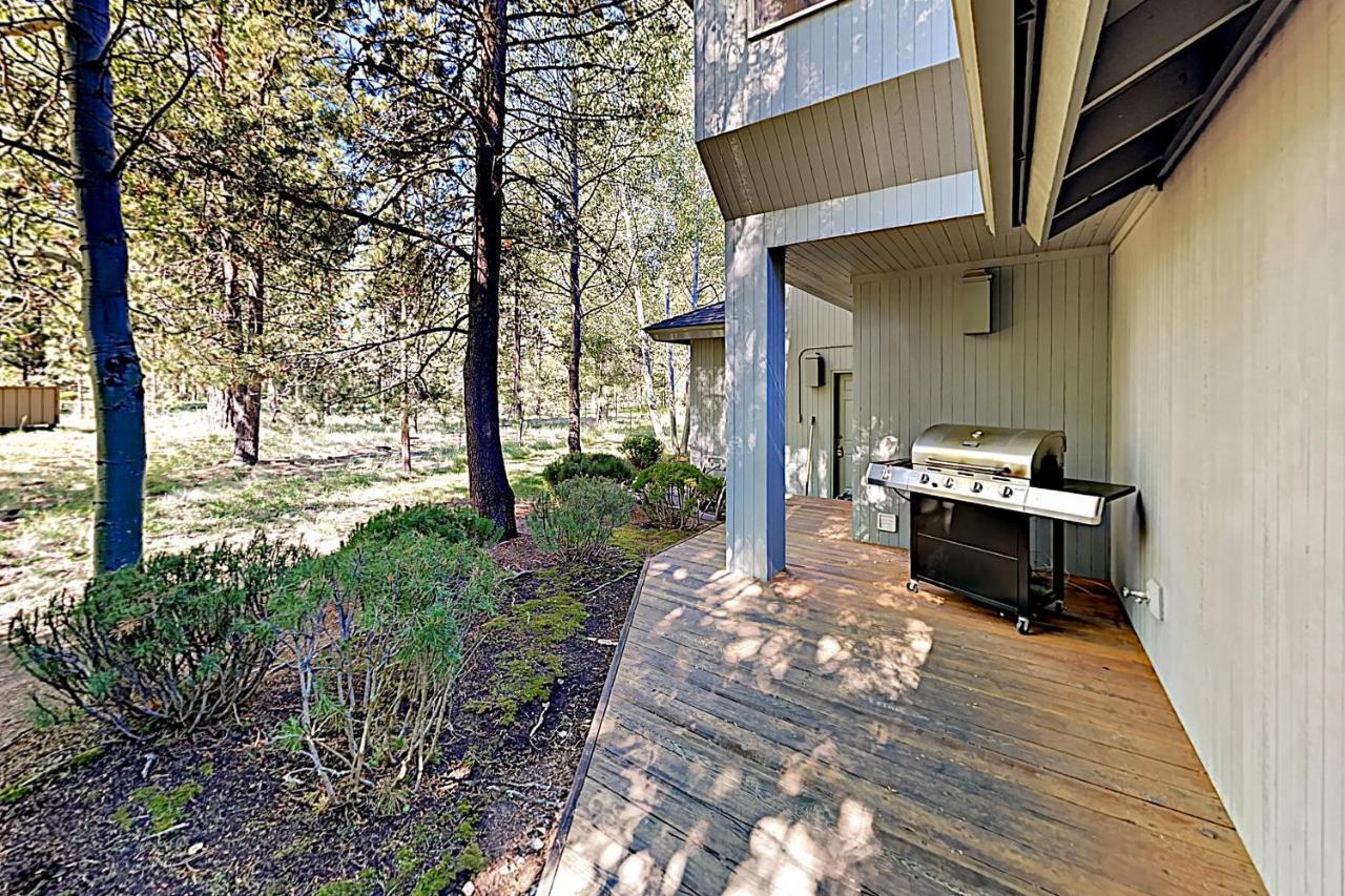 Tree Branch Cabin Сънривър Екстериор снимка